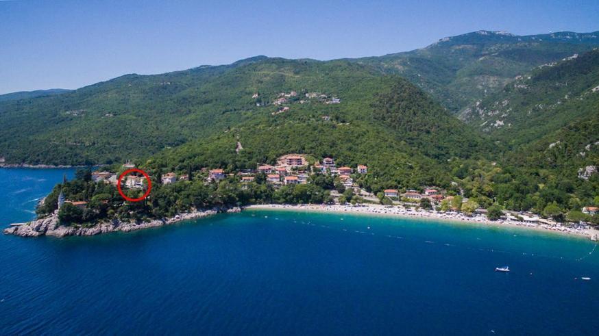 Bed And Breakfast Villa Maria Ловран Екстериор снимка