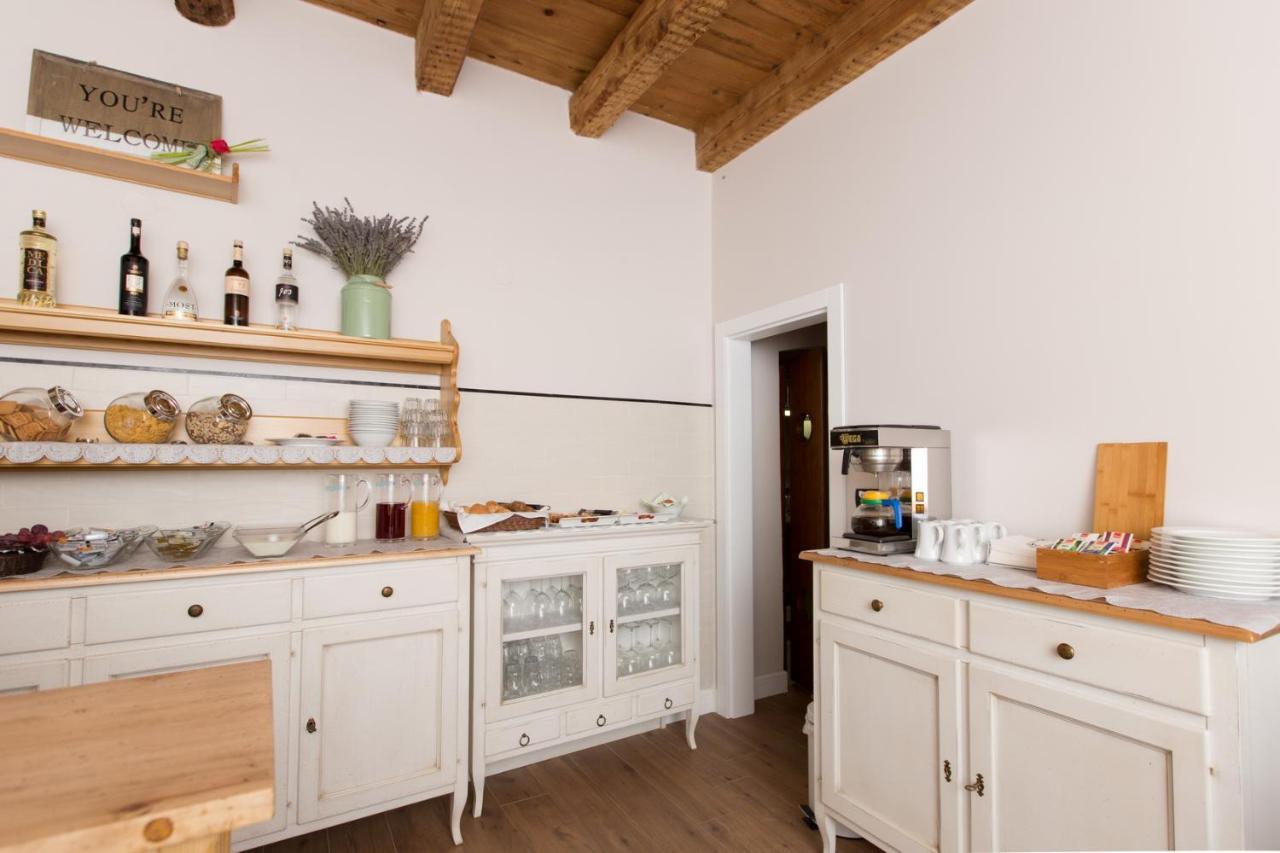Bed And Breakfast Villa Maria Ловран Екстериор снимка